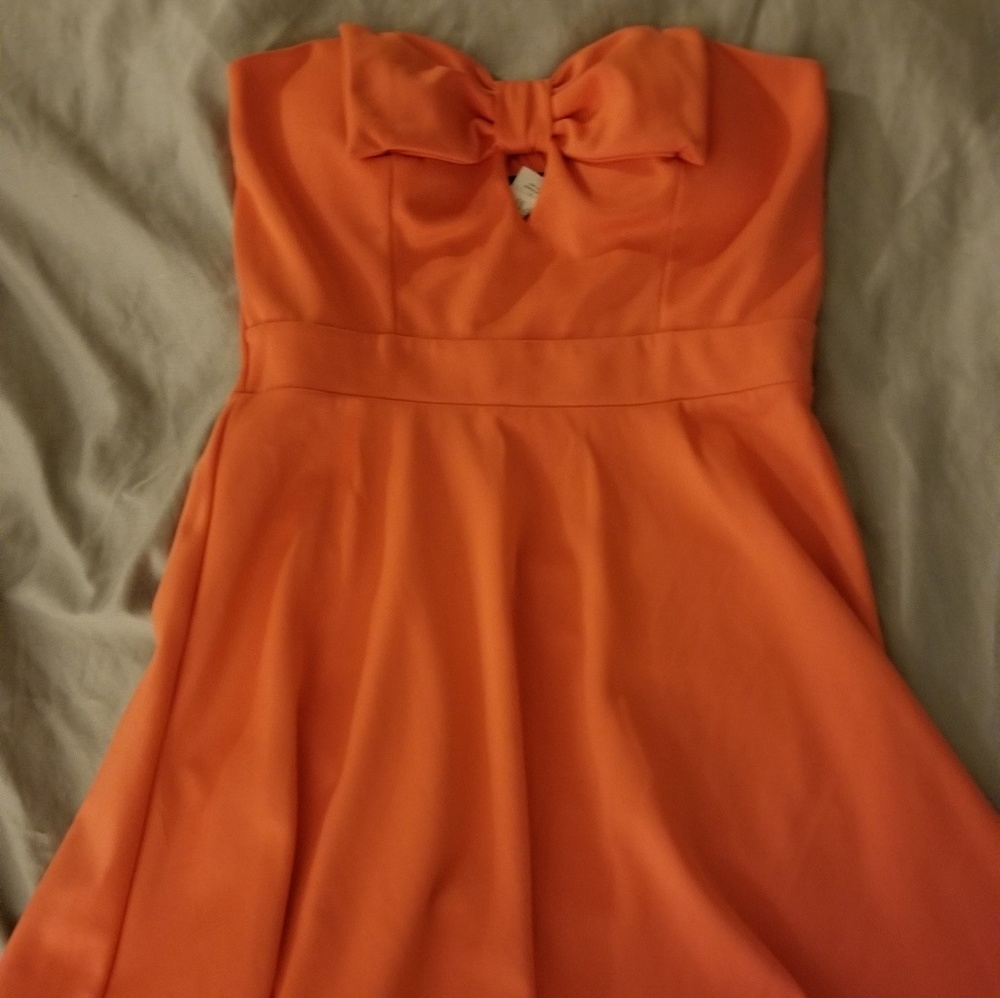Strapless dress